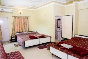 hotel-dolphin-digha-four-bed-ac-room-service-500x500